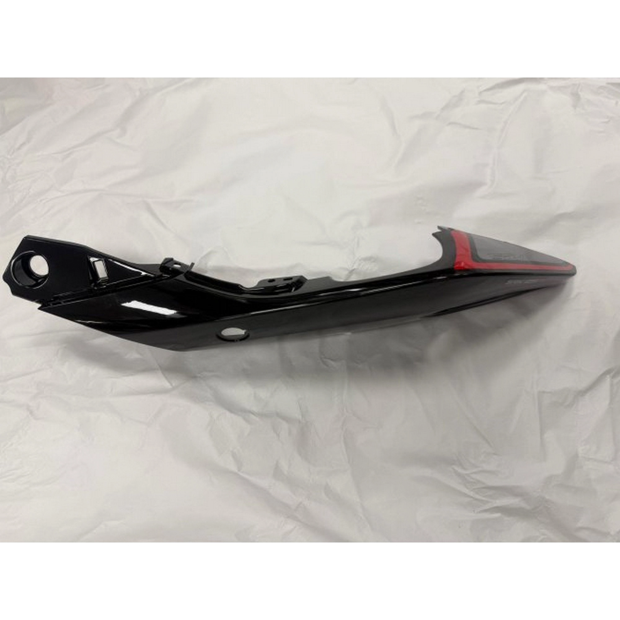 QJ MOTOR SRK 125-R ARKA YAN PANEL SOL SİYAH #RK 53677
